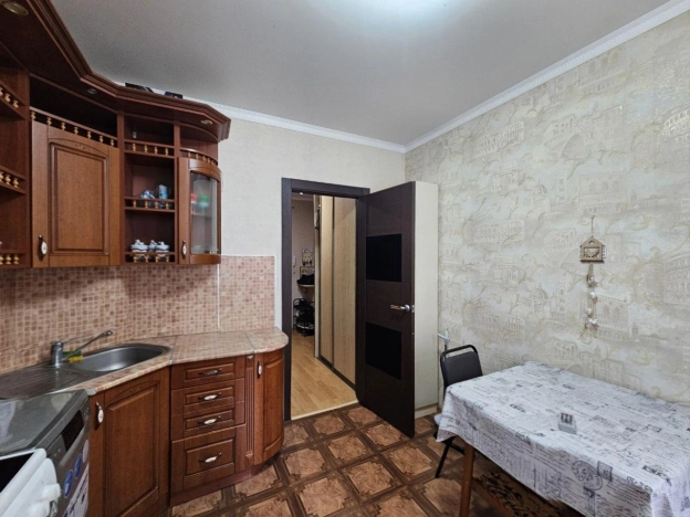 Купить квартиру на улице Славянская в Белгороде. Вариант № 2345087, 1, площадь -  квм, цена 6690000 рублей