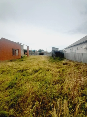 Купить земельный участок на улице Заречная в Республике Калмыкия. Вариант № 7477, 16, площадь -  квм, цена 1700000 рублей