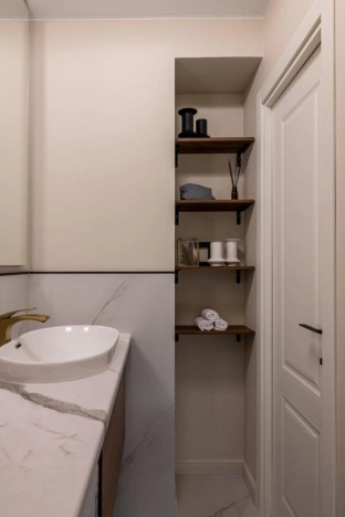 Купить квартиру в Москве. Вариант № 8430556, 27, площадь -  квм, цена 33600000 рублей