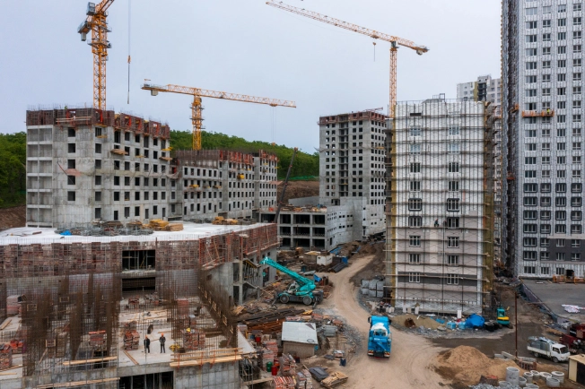 Купить двухкомнатную квартиру в ЖК Посейдония в Владивостоке. Вариант № 4136895, 2, площадь -  квм, цена 10696400 рублей