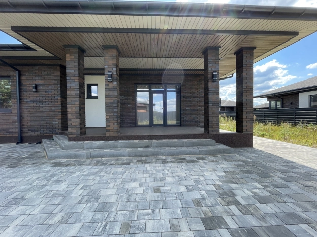 Купить дом в Воронеже. Вариант № 2546293, 15, площадь -  квм, цена 14000000 рублей