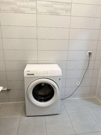 Снять Студию в Новосибирске. Вариант № 9142797, 7, площадь -  квм, цена 28000 рублей