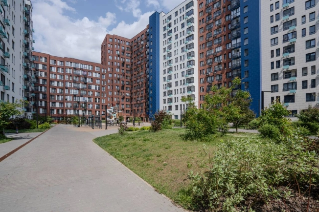 Купить квартиру у метро Потапово в Москве. Вариант № 46178, 24, площадь -  квм, цена 13000000.0000 рублей