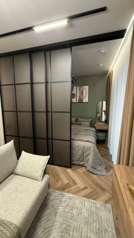 Купить квартиру в Москве. Вариант № 10625358, 20, площадь -  квм, цена 50000000 рублей