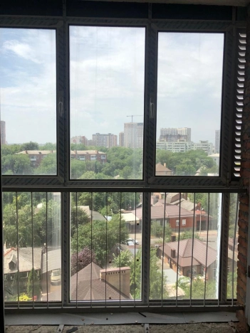 Купить трехкомнатную квартиру в Ростовской области. Вариант № 2893542, 0, площадь -  квм, цена 9200000 рублей