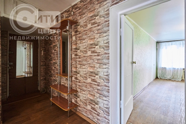 Купить двухкомнатную квартиру в районе Левобережный в Воронеже. Вариант № 34565, 9, площадь -  квм, цена 3130000 рублей