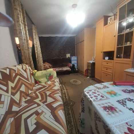 Купить квартиру в Новосибирске. Вариант № 10923585, 5, площадь - квм, цена 3800000 рублей