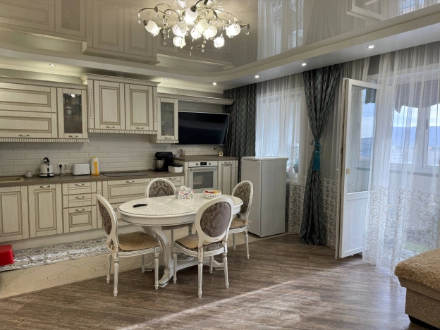 Купить квартиру в Чите. Вариант № 8802941, 10, площадь -  квм, цена 13200000 рублей