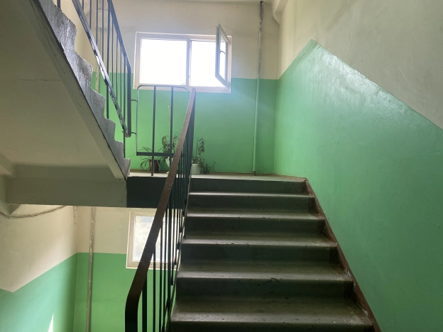 Купить однокомнатную квартиру на вторичке на улице проспект Строителей в Пензе. Вариант № 2455339, 8, площадь -  квм, цена 3200000 рублей