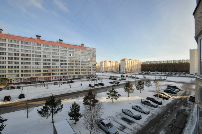 Купить однокомнатную квартиру в Новосибирске. Вариант № 9246164, 8, площадь -  квм, цена 3670000 рублей