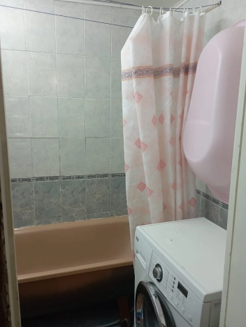 Купить квартиру в Тобольске. Вариант № 8218873, 11, площадь -  квм, цена 4500000 рублей