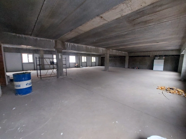 Снять коммерческую недвижимость в Калуге. Вариант № 8115614, 5, площадь - квм, цена 250000 рублей