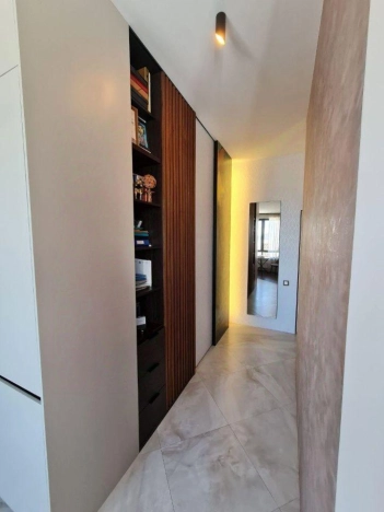 Купить квартиру в Москве. Вариант № 10276170, 4, площадь -  квм, цена 19490000 рублей