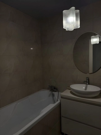 Купить квартиру в Москве. Вариант № 10001366, 7, площадь -  квм, цена 28000000 рублей