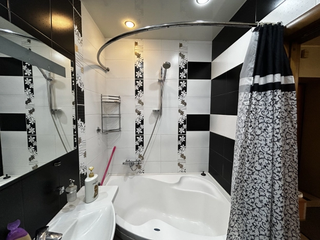 Купить квартиру на улице Медицинская в Нижнем Новгороде. Вариант № 9592703, 13, площадь -  квм, цена 10590000 рублей