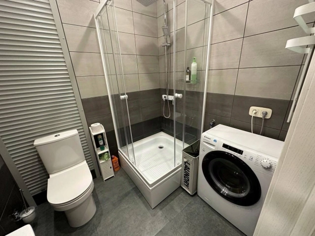 Купить квартиру на вторичке на улице Автомобильный проезд в Москве. Вариант № 10732749, 7, площадь - квм, цена 11990000 рублей