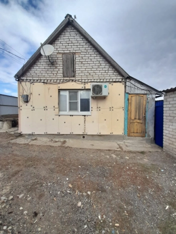 Купить дом в Элисте. Вариант № 281625, 0, площадь -  квм, цена 1800000 рублей