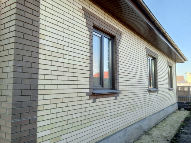 Купить дом в районе Калининский в Новосибирске. Вариант № 33327, 6, площадь -  квм, цена 10800000 рублей