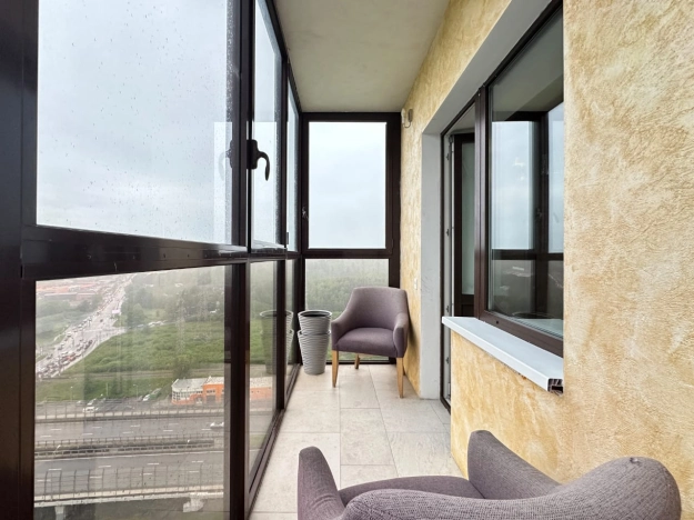 Купить трехкомнатную квартиру в районе Выборгский в Санкт-Петербурге. Вариант № 51922, 20, площадь -  квм, цена 18750000 рублей