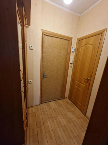 Купить квартиру в Москве. Вариант № 10394285, 5, площадь -  квм, цена 15000000 рублей