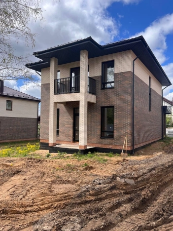 Купить дом в Москве. Вариант № 9890030, 1, площадь -  квм, цена 18900000 рублей