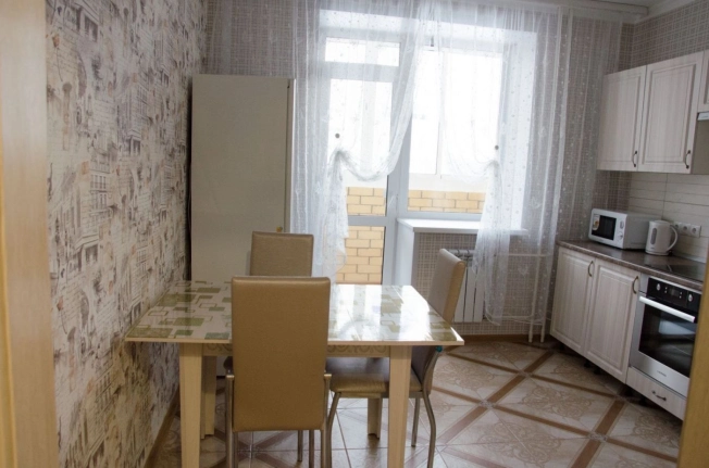 Снять квартиру в Тобольске. Вариант № 2626816, 1, площадь -  квм, цена 40000 рублей