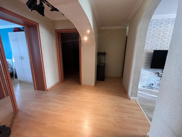 Купить квартиру в Тобольске. Вариант № 2710704, 9, площадь -  квм, цена 8400000 рублей