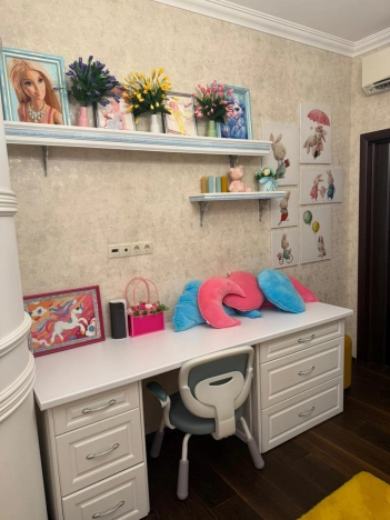 Купить двухкомнатную квартиру на улице Загорская в Волгограде. Вариант № 3464056, 31, площадь -  квм, цена 29000000 рублей