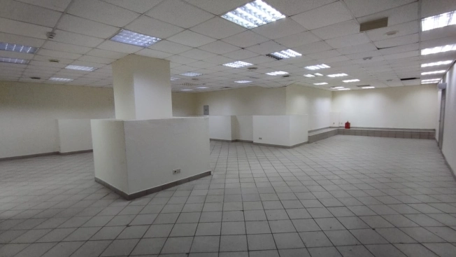 Снять коммерческую недвижимость в Омске. Вариант № 6883341, 14, площадь -  квм, цена 210000 рублей