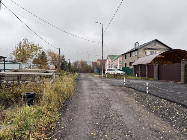 Купить земельный участок в Москве. Вариант № 8410345, 10, площадь -  квм, цена 8300000 рублей