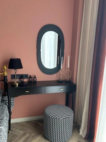 Купить двухкомнатную квартиру в Ростовской области. Вариант № 8464926, 8, площадь -  квм, цена 17800000 рублей