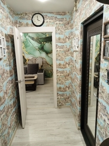 Купить квартиру у метро Маршала Покрышкина в Новосибирске. Вариант № 5451394, 21, площадь - квм, цена 6200000 рублей