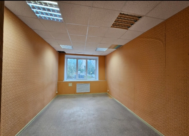 Снять коммерческую недвижимость в Тобольске. Вариант № 49183, 0, площадь -  квм, цена 75000 рублей