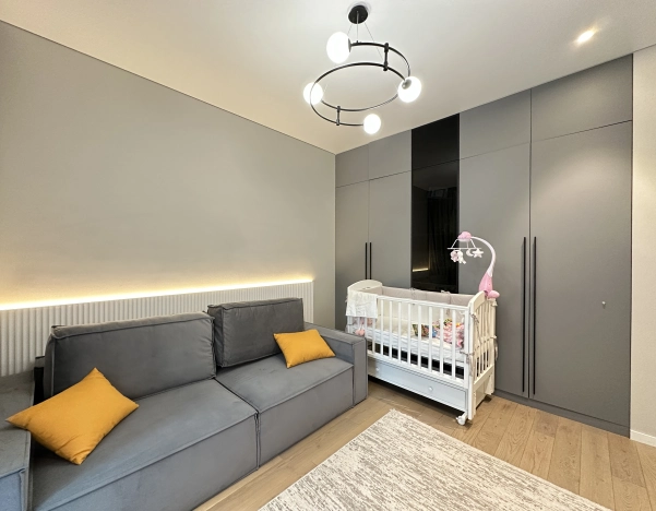 Купить квартиру в Москве. Вариант № 8055371, 5, площадь - квм, цена 24300000 рублей