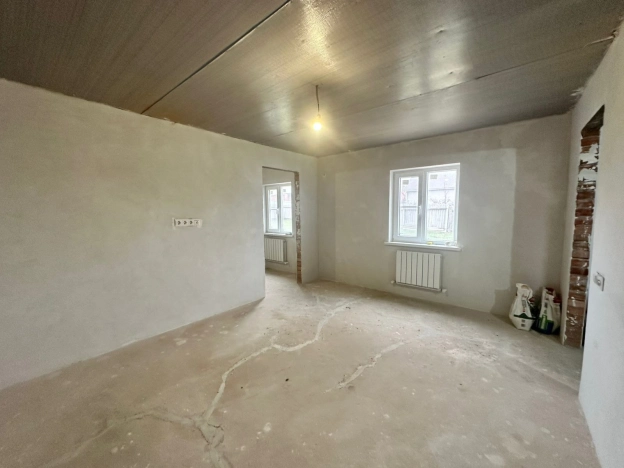 Купить дом в Элисте. Вариант № 3823064, 4, площадь -  квм, цена 4900000 рублей