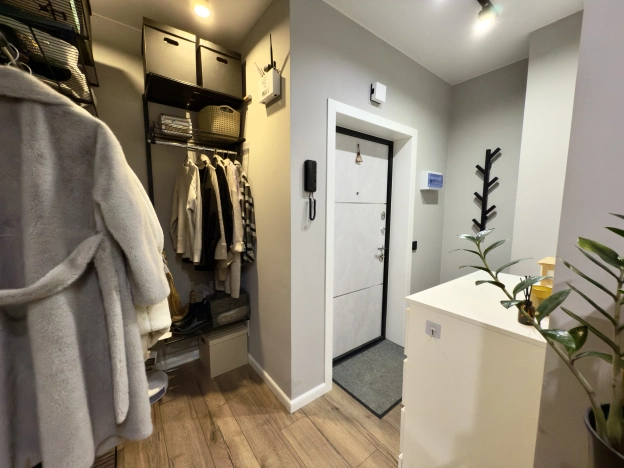 Купить квартиру в Калининграде. Вариант № 10674546, 25, площадь - квм, цена 8700000 рублей