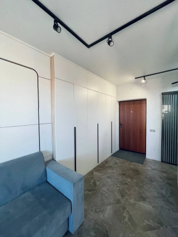 Купить квартиру в Иркутске. Вариант № 9990102, 4, площадь - квм, цена 7145000 рублей