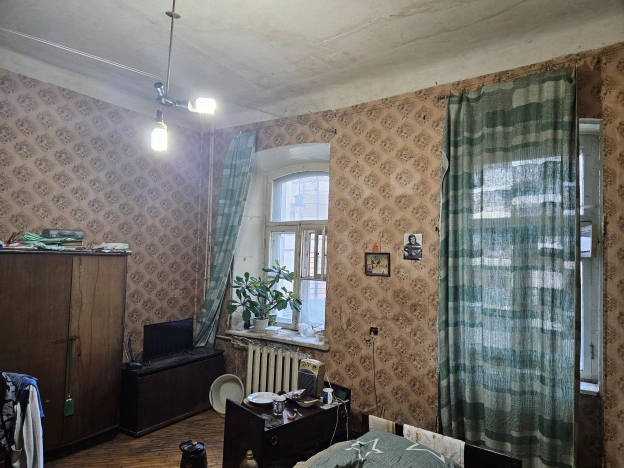 Купить комнату в Москве. Вариант № 4032355, 13, площадь -  квм, цена 14000000 рублей