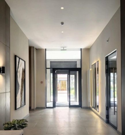 Купить однокомнатную квартиру в ЖК Пшеница в Новосибирской области. Вариант № 5541515, 8, площадь -  квм, цена 4950000 рублей