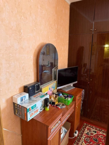 Купить трехкомнатную квартиру на вторичке в Белгородской области. Вариант № 43972, 4, площадь - квм, цена 2900000 рублей