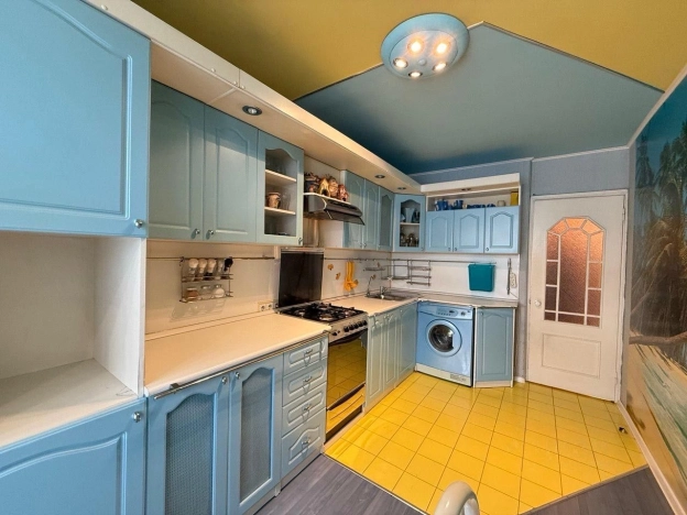 Купить квартиру в Москве. Вариант № 8303315, 2, площадь -  квм, цена 12000000 рублей