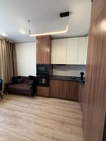 Купить однокомнатную квартиру в Ростовской области. Вариант № 10414564, 5, площадь -  квм, цена 5950000 рублей