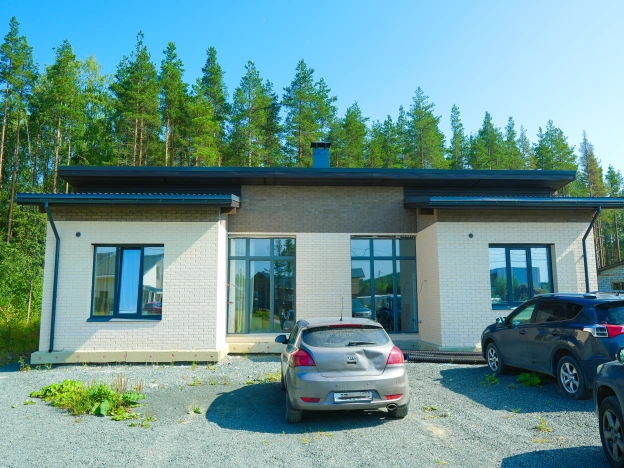 Купить дом на улице Стрелковый проезд в Петрозаводске. Вариант № 5561, 27, площадь -  квм, цена 22950000 рублей