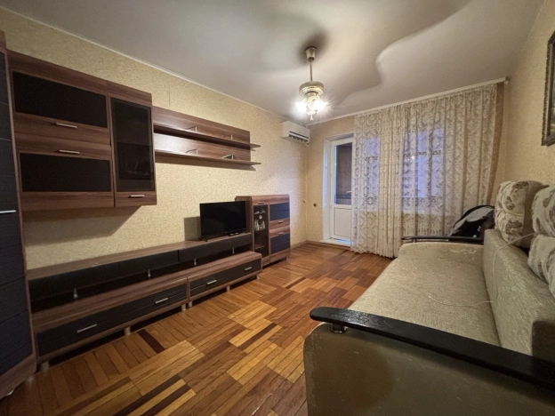 Купить квартиру в Белгороде. Вариант № 8527384, 0, площадь -  квм, цена 4950000 рублей