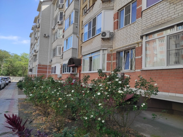 Купить трехкомнатную квартиру в Краснодарском крае. Вариант № 2720903, 0, площадь -  квм, цена 7390000 рублей