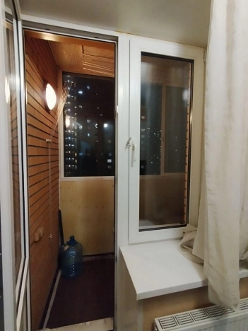 Купить однокомнатную квартиру на улице Шелепихинская набережная в Москве. Вариант № 10012480, 8, площадь -  квм, цена 7100000 рублей