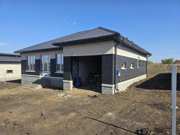 Купить дом на улице Везельская в Белгороде. Вариант № 6807102, 1, площадь -  квм, цена 10200000 рублей