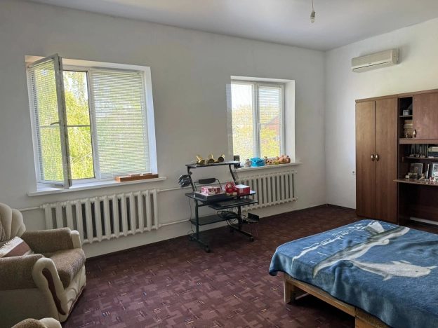 Купить дом на улице Карла Маркса в Краснодаре. Вариант № 38518, 29, площадь -  квм, цена 19500000 рублей