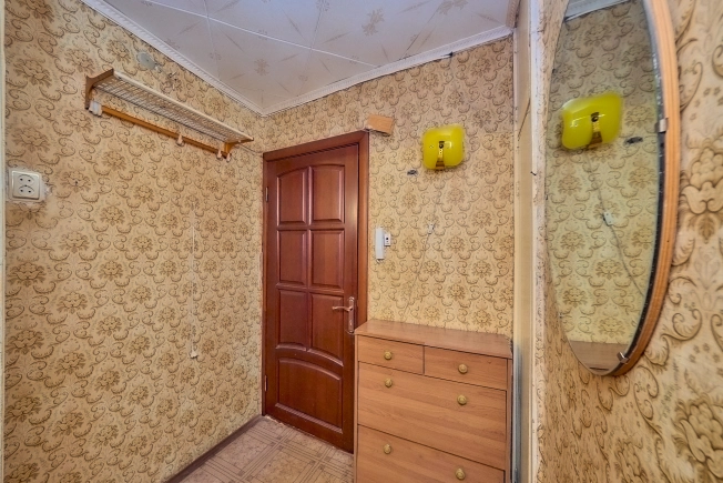 Купить однокомнатную квартиру в Рязанской области. Вариант № 9153521, 4, площадь -  квм, цена 3050000 рублей