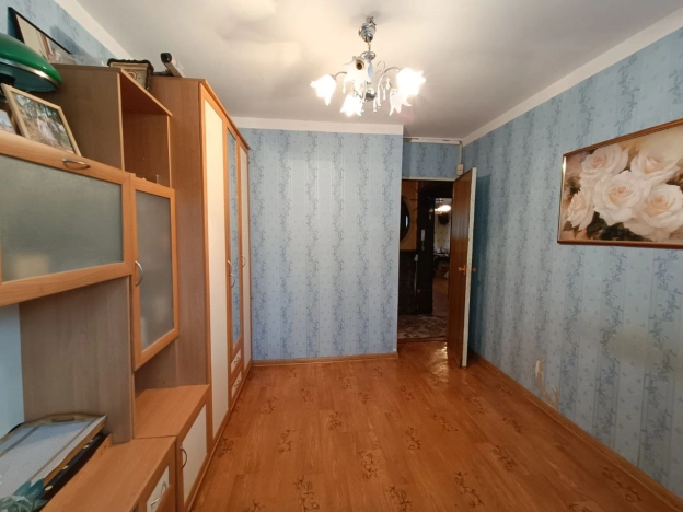 Купить трехкомнатную квартиру в Воронеже. Вариант № 6059387, 11, площадь -  квм, цена 5500000 рублей